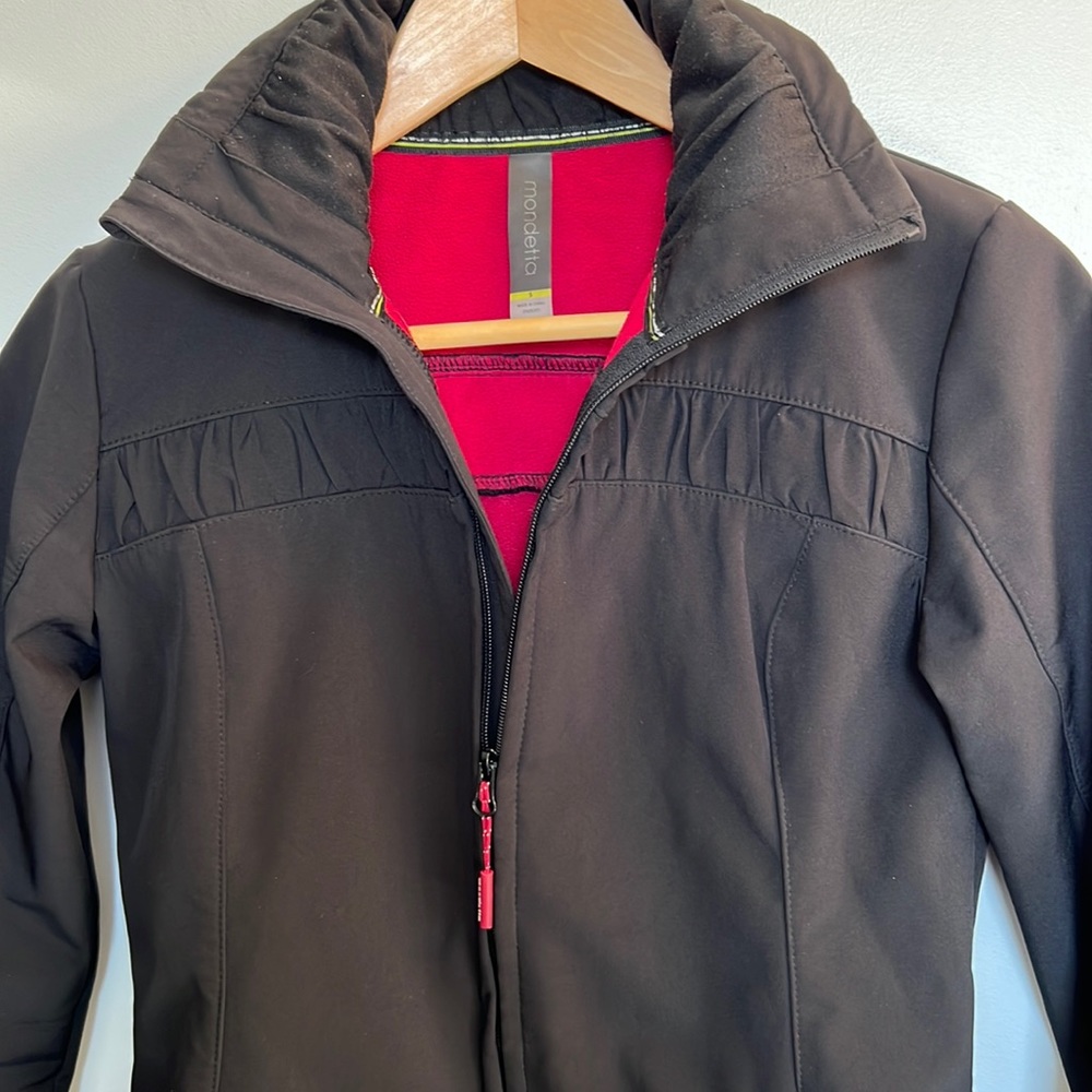 EUC Mondetta Black Rain Jacket size S